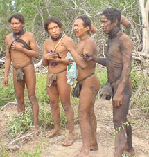Los ayoreo son los últimos indígenas aislados al sur de la cuenca amazónica. | ©GAT / Survival