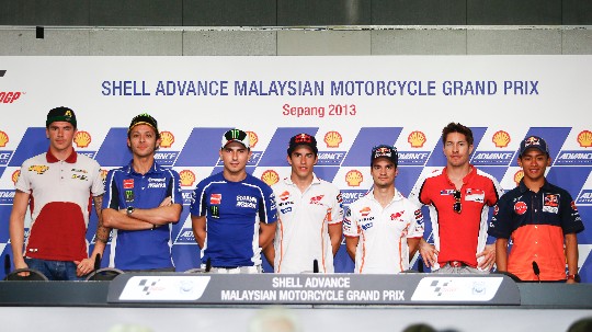 Los pilotos que han acudido a la conferencia de prensa del GP de Malasia. / MotoGP