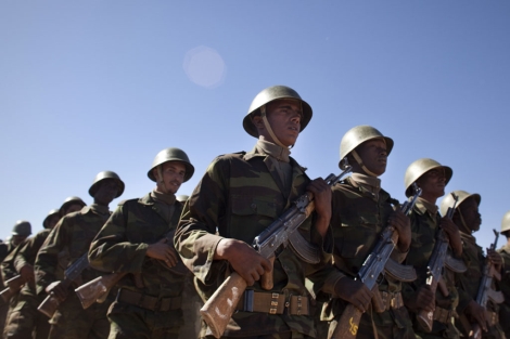 Soldados del Frente Polisario durante la celebración.| Ap Vea más fotos