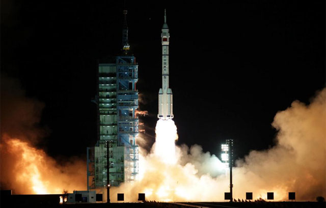 El lanzamiento de 'Shenzhou 8' tuvo lugar en la base de Jiuquan el 1 de noviembre. | AP El lanzamiento de 'Shenzhou 8' tuvo lugar en la base de Jiuquan el 1 de noviembre. | AP
