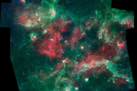 La regiÃ³n Cygnus X, en la constelaciÃ³n El Cisne, captada por el 'Spitzer'. |NASA