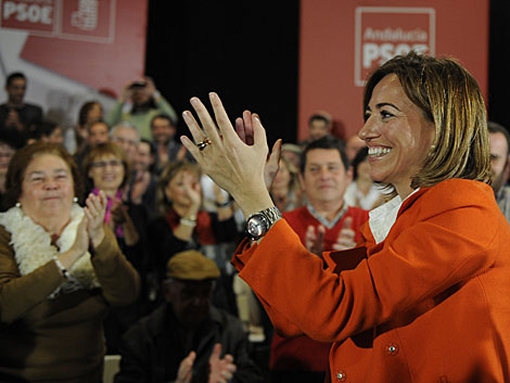 Chacn agradece el apoyo de los militantes sevillanos. | Afp