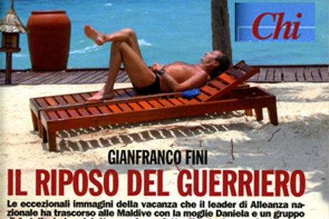 Gianfranco Fini difrutando de sus vacaciones en Las Maldívas. | Chi