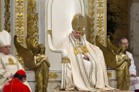 El Papa en el cierre de la Semana de Rezos en la basílica de San Pablo Extramuros. | Efe