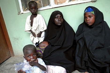 Foto de archivo. Refugiados en una comisaria de Nigeria . | Utomi Ekpei