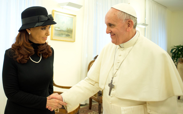 Kirchner, junto al nuevo Papa. | Reuters