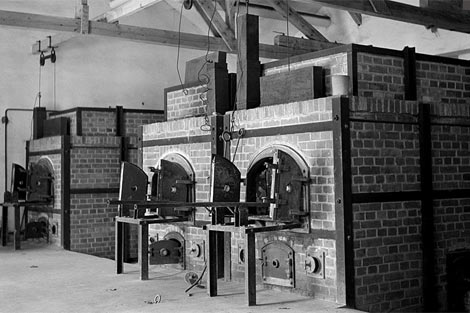 Los hornos crematorios del 'eficaz' campo de Dachau. | Magnum Photos