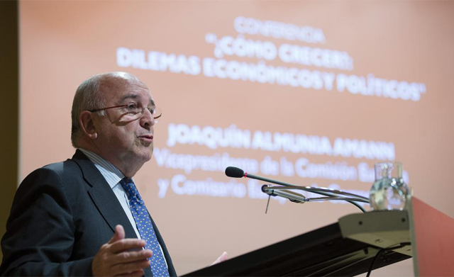 El vicepresidente de la Comisión Europea, Joaquín Almunia. | Efe